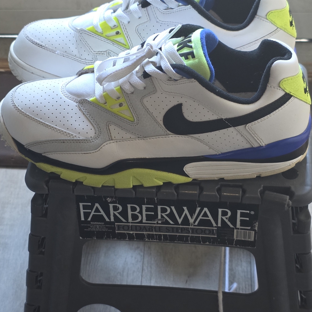 Nike Men's Athletic Shoes - White, Black, and Neon Yellow